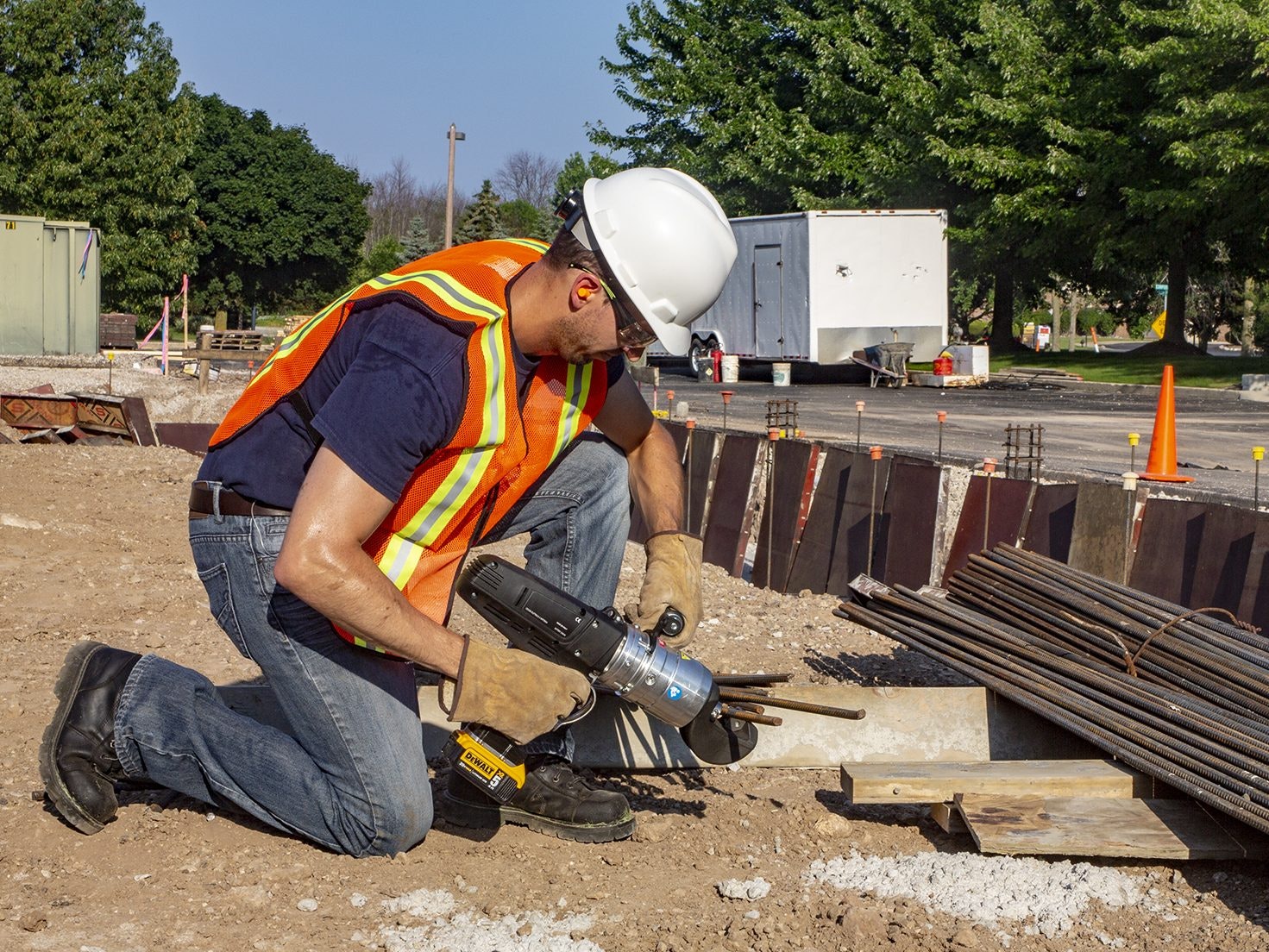 1654815624343 Enerpacbarcutter