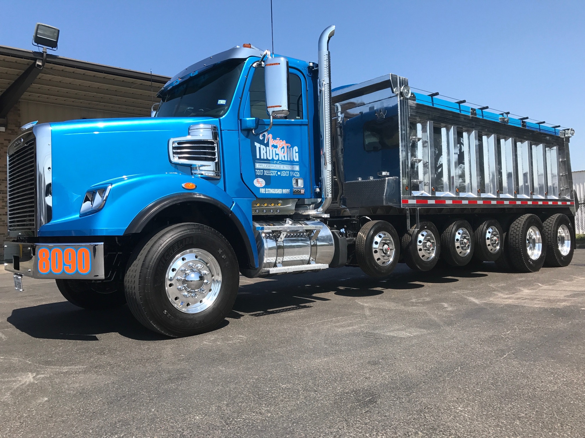 1654834878525 Nuneztruckingfreightliner