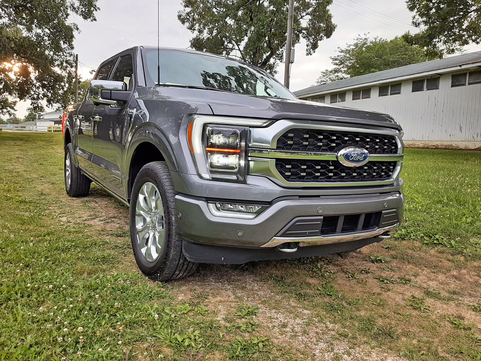 The F-150 gasoline-electric hybrid 4x4 ran well on or off-road. LED head- lamps and neon-like running lights contrasted nicely with &ldquo;carbonized gray metallic&rdquo; paint. As with all Ford F-series models, this one&rsquo;s cab and other body parts are aluminum.