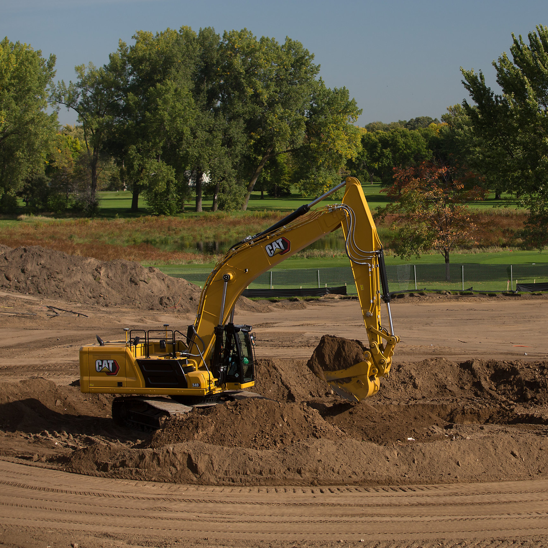 Caterpillar 340 Excavator