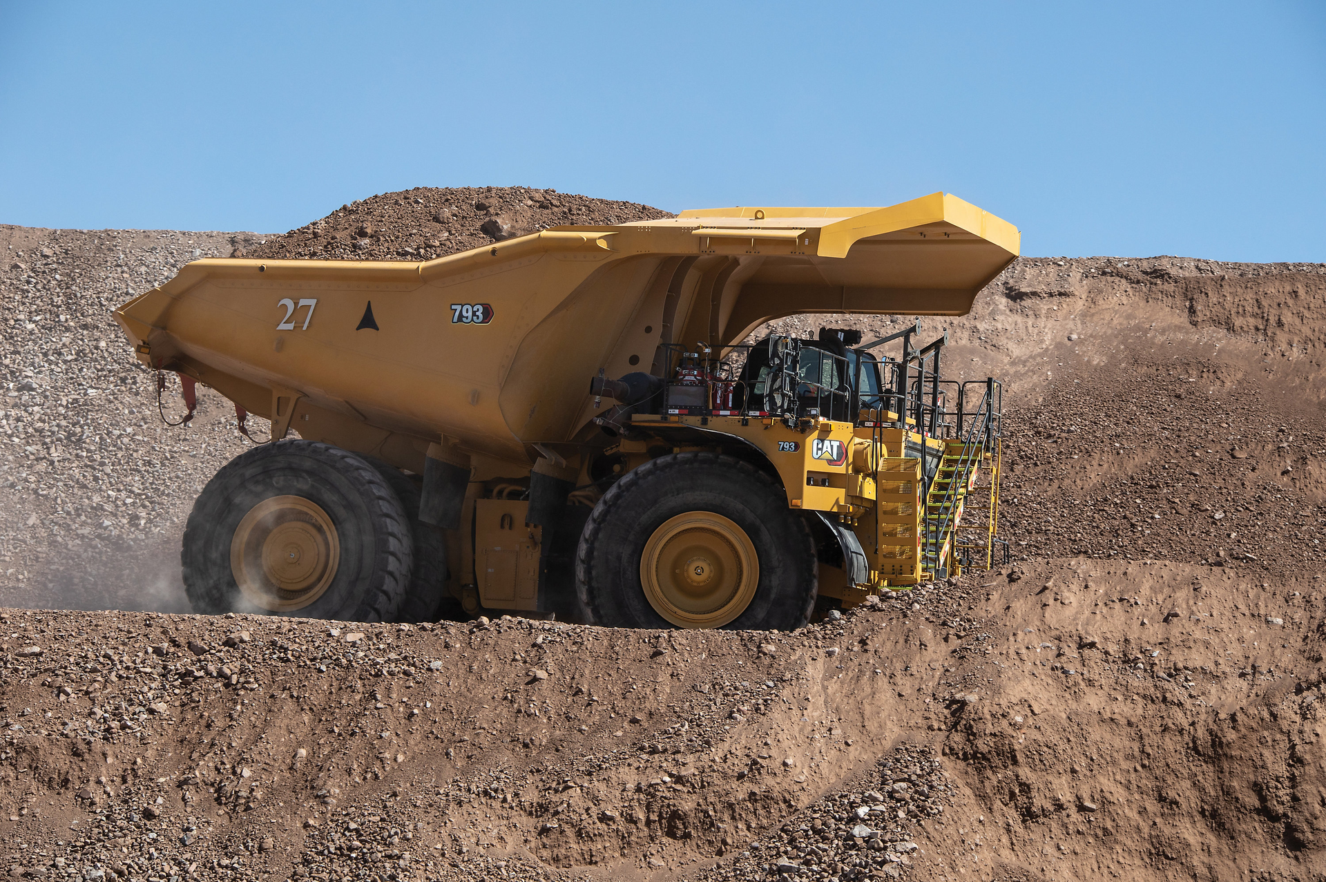 Cat 793 Haul Truck