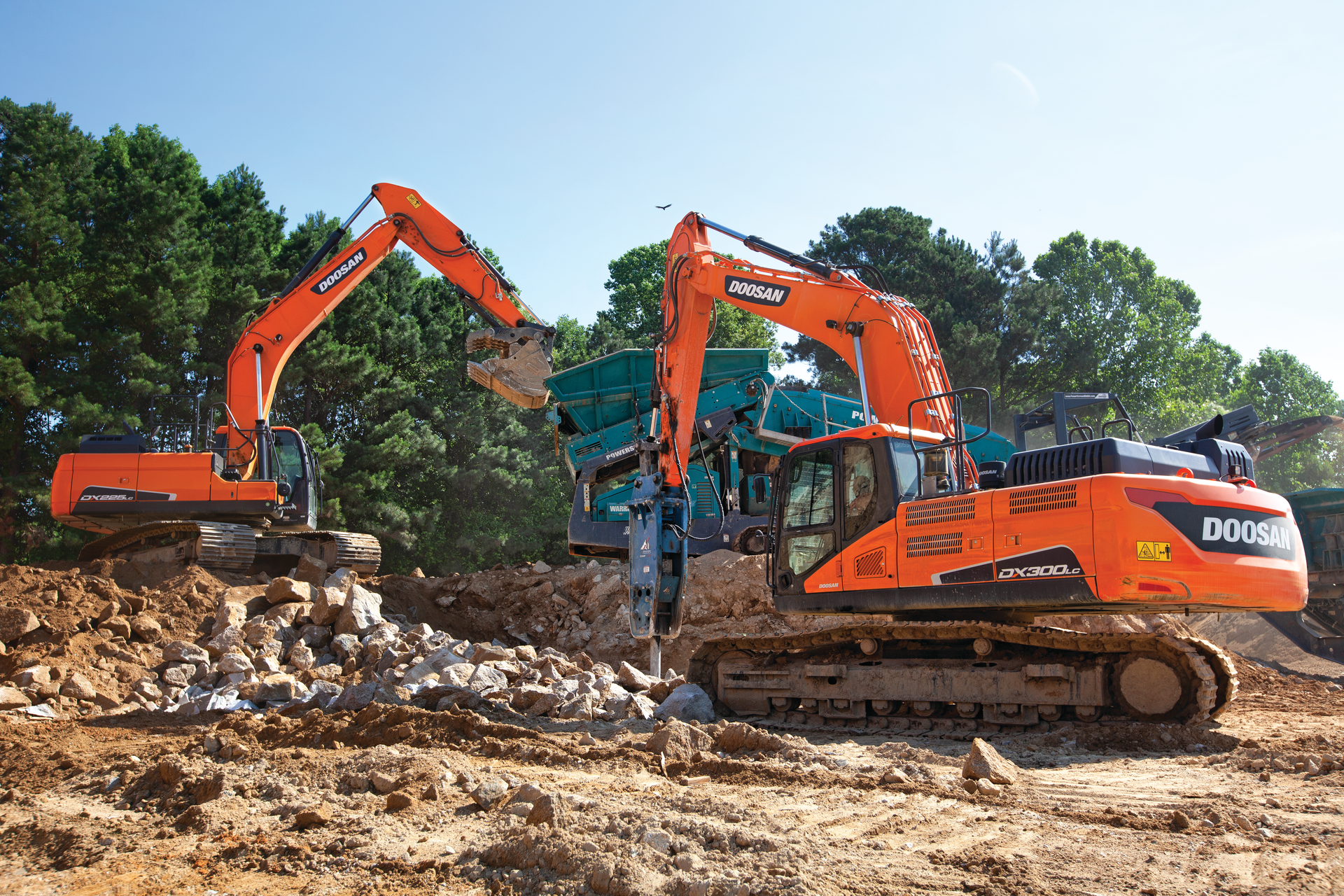 Proper and matched hydraulic flow enables the carrier to properly implement the breaker's impact power.