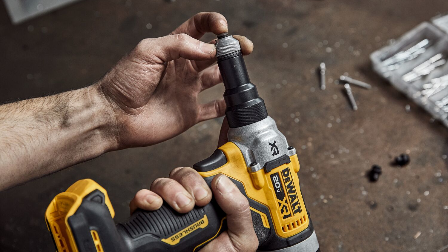 DeWalt 20V Max XR Rivet Tool