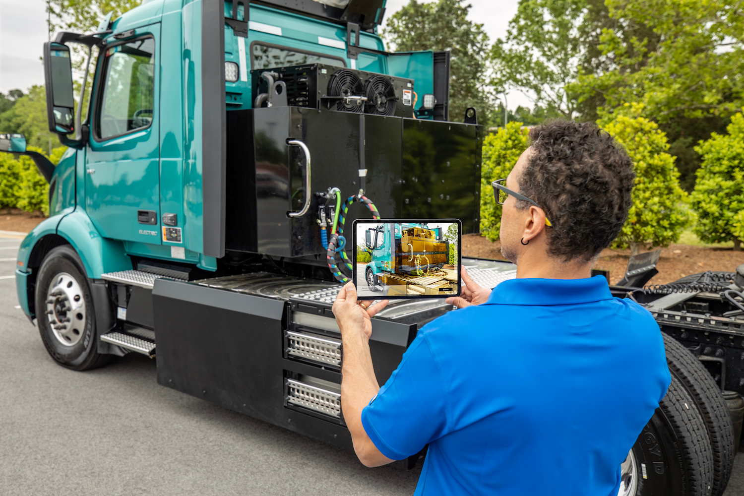 Volvo Trucks Ar Safety App Back 646d14aabd51a