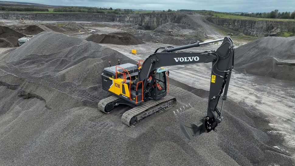 The Volvo EC230 electric excavator has been put to work on a recent CRH project for Low Carbon Roads.