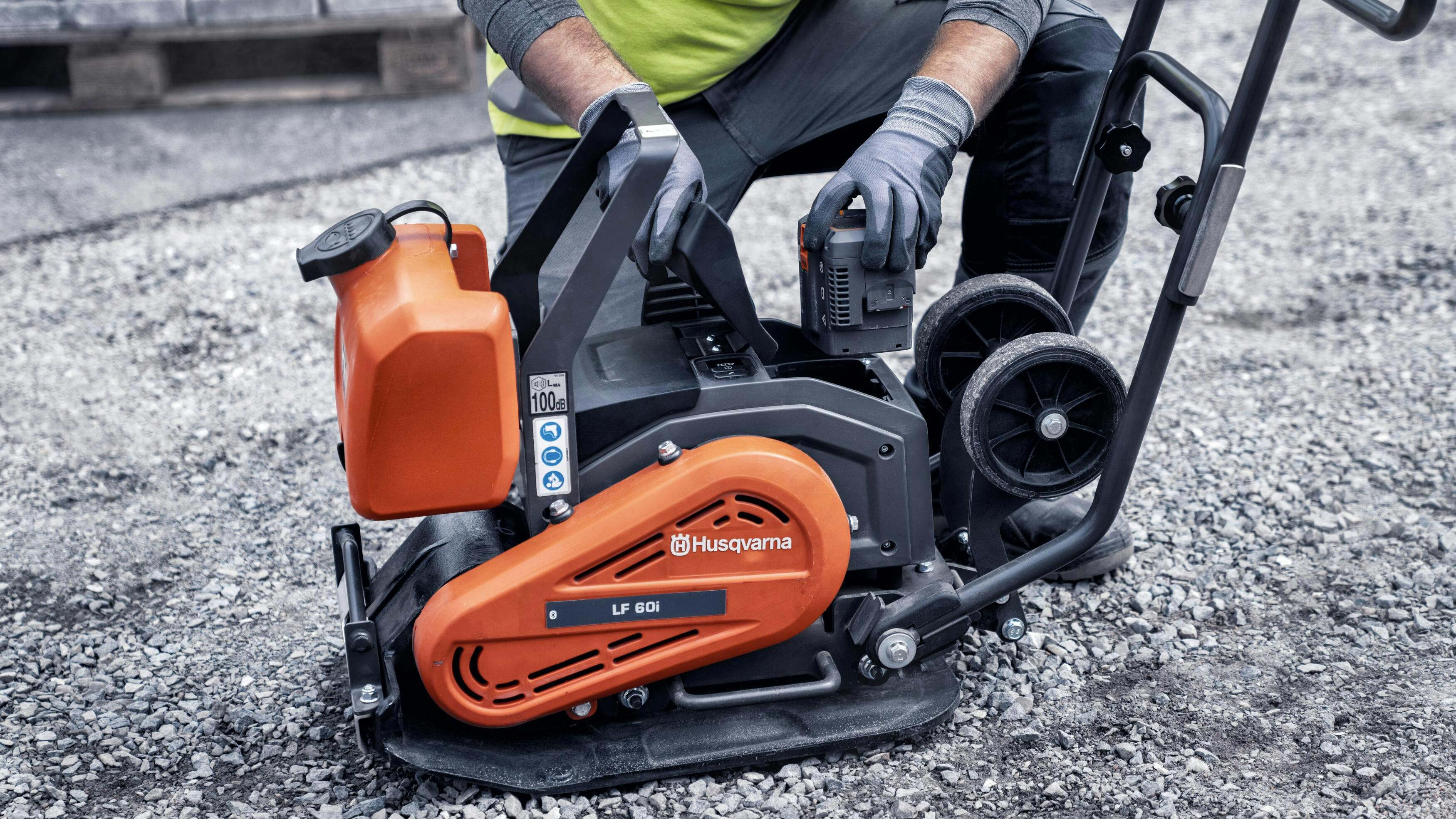 LF 60i LAT Plate Compactor