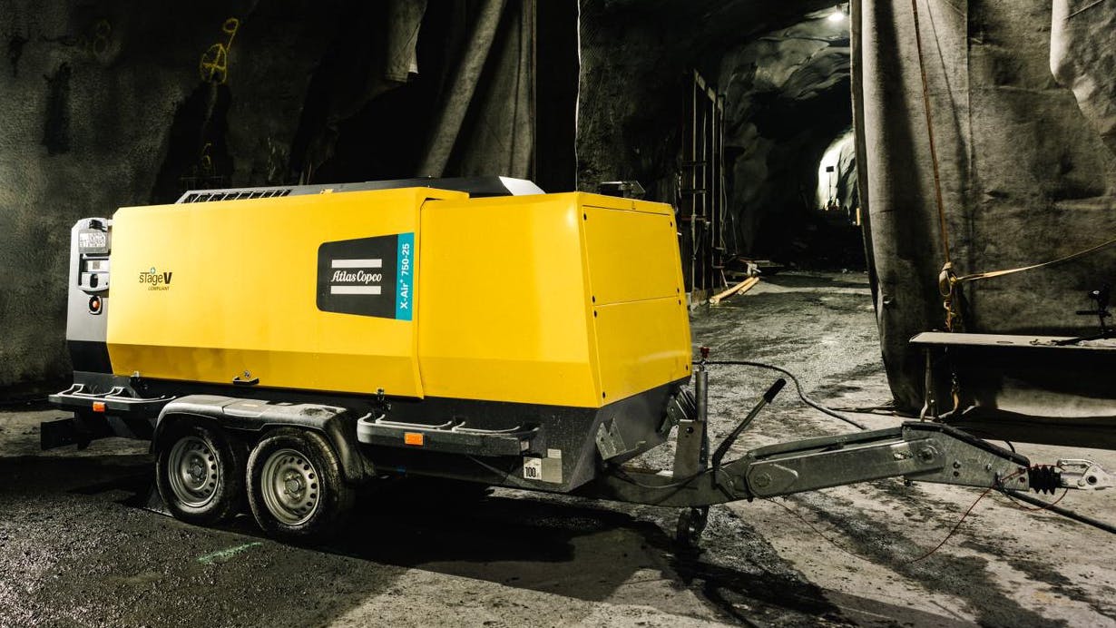 Atlas Copco 750-25 Portable Air Compressor
