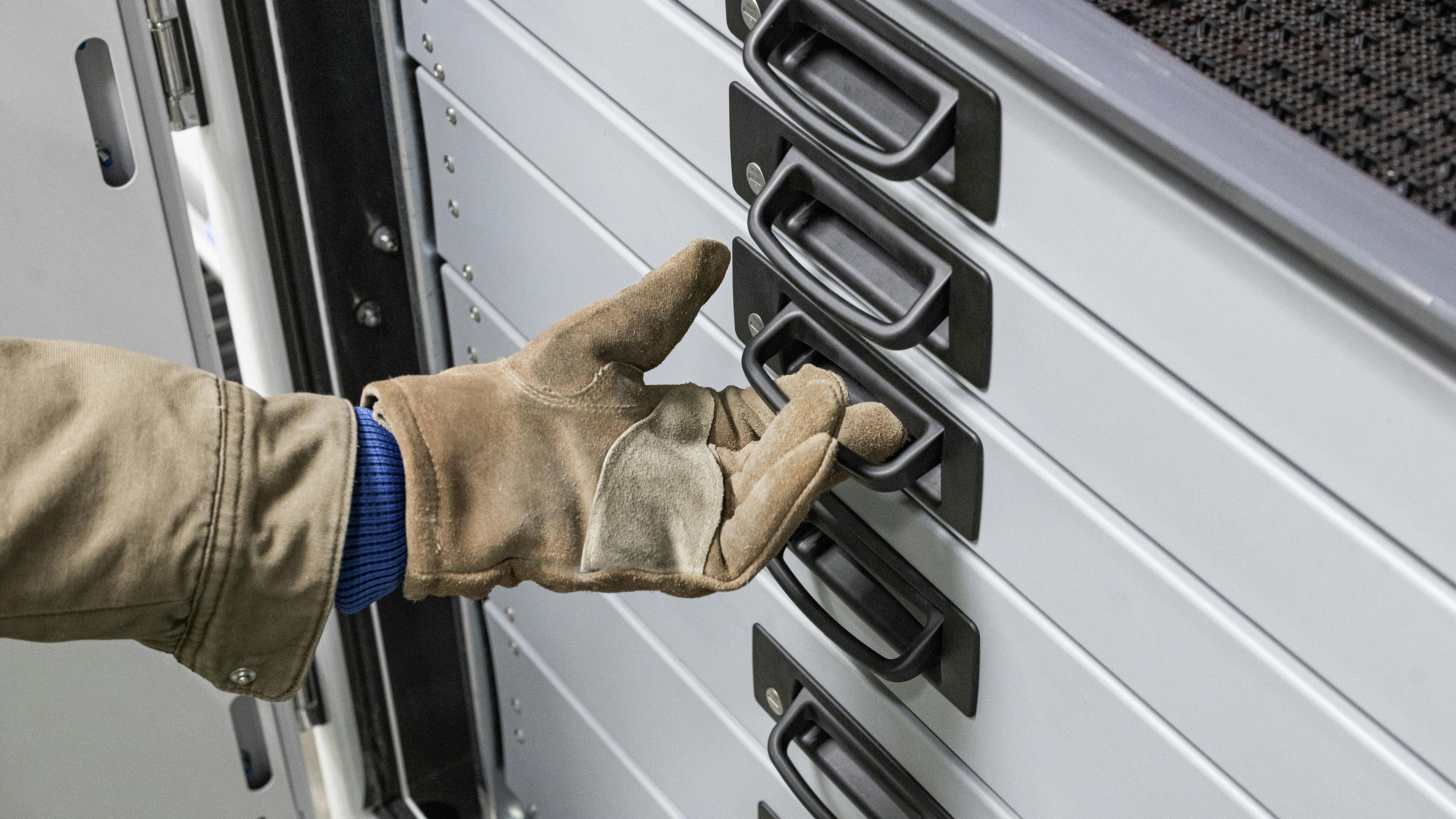 Bale Style Pull-handle Toolbox Systems