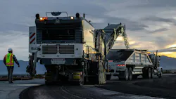 Contractors can automatically mill at variable depths. Contractors can automatically mill at variable depths.