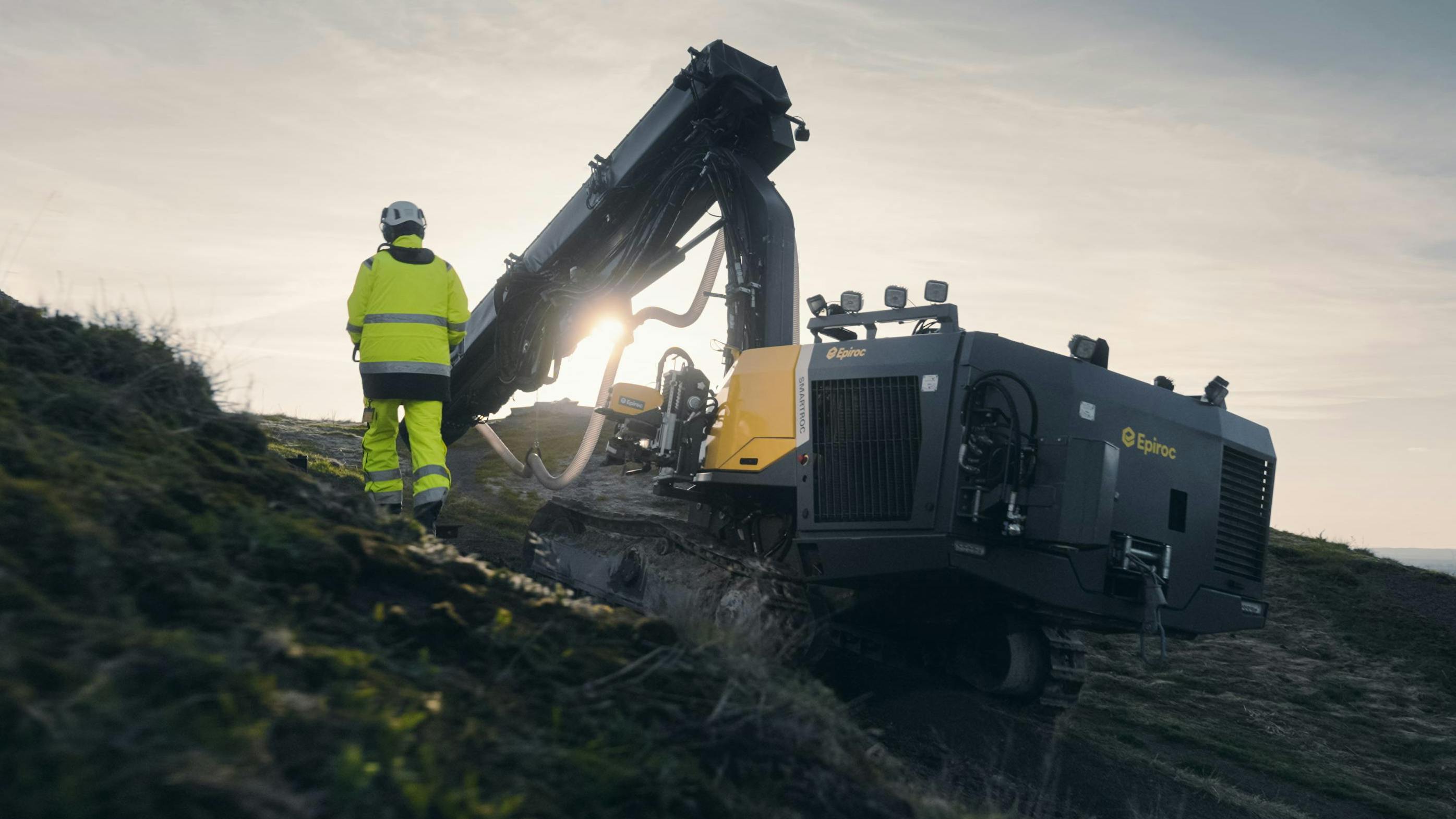 The Epiroc T30 R drill has 19 kW of drilling power.