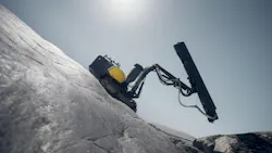 A low center of gravity provides the drill with good maneuverability A low center of gravity provides the drill with good maneuverability