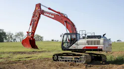 Operating weight is 83,800 pounds. Operating weight is 83,800 pounds.