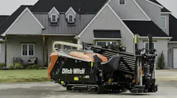 Downhole horsepower on the Ditch Witch JT21 has been increased through improved hydraulic efficiencies and a direct-drive rotation motor. Downhole horsepower on the Ditch Witch JT21 has been increased through improved hydraulic efficiencies and a direct-drive rotation motor.