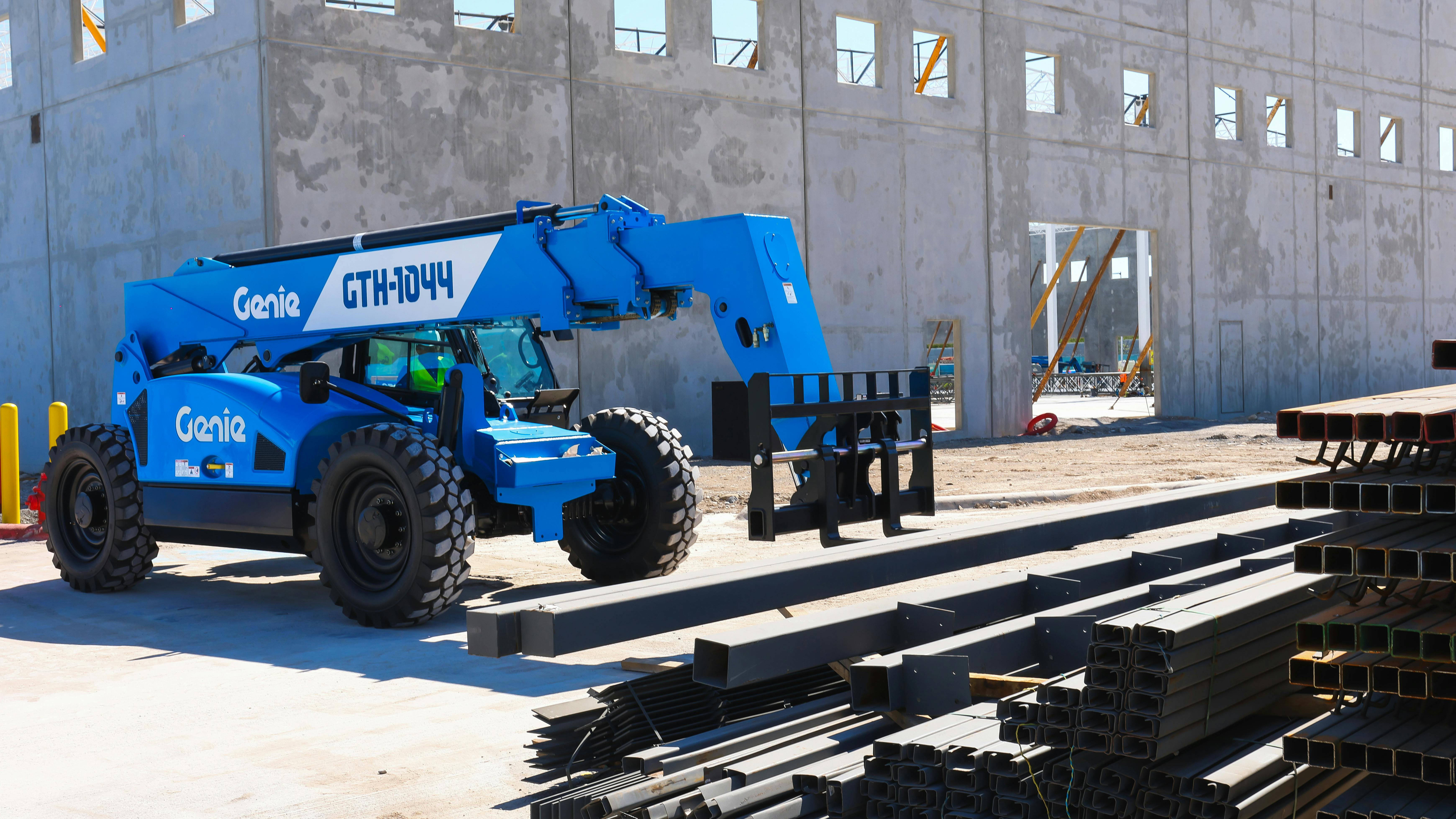 The Genie GTH-1044 telehandler.