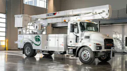 The aerial device operates independent of the Mack chassis, which helps to ease range anxiety. The aerial device operates independent of the Mack chassis, which helps to ease range anxiety.