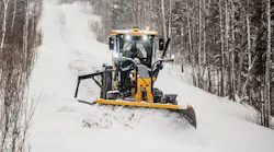 Motor grader using John Deere Path mapping solution for snow removal operation. Motor grader using John Deere Path mapping solution for snow removal operation.