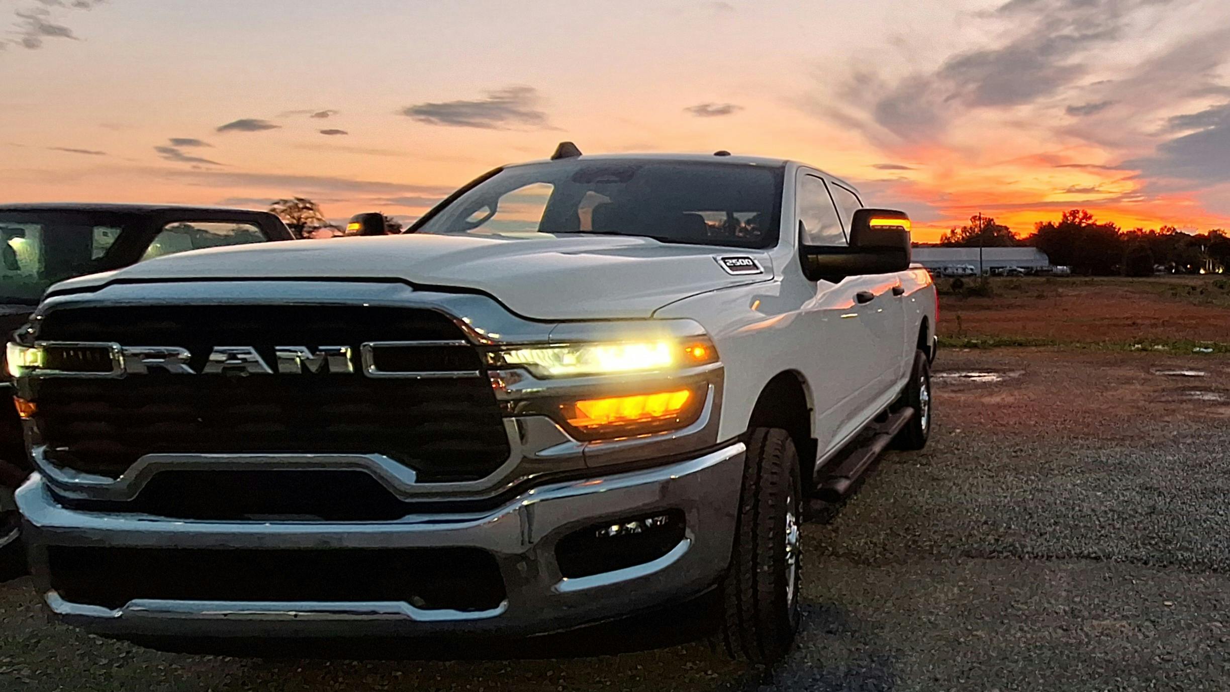 Southern Kentucky sunset backlights the 2500 HD which has just finished the first leg of a 740-mile outbound trip. Chromey nose belies the interior's Tradesman trim, which is basic but comfortable.