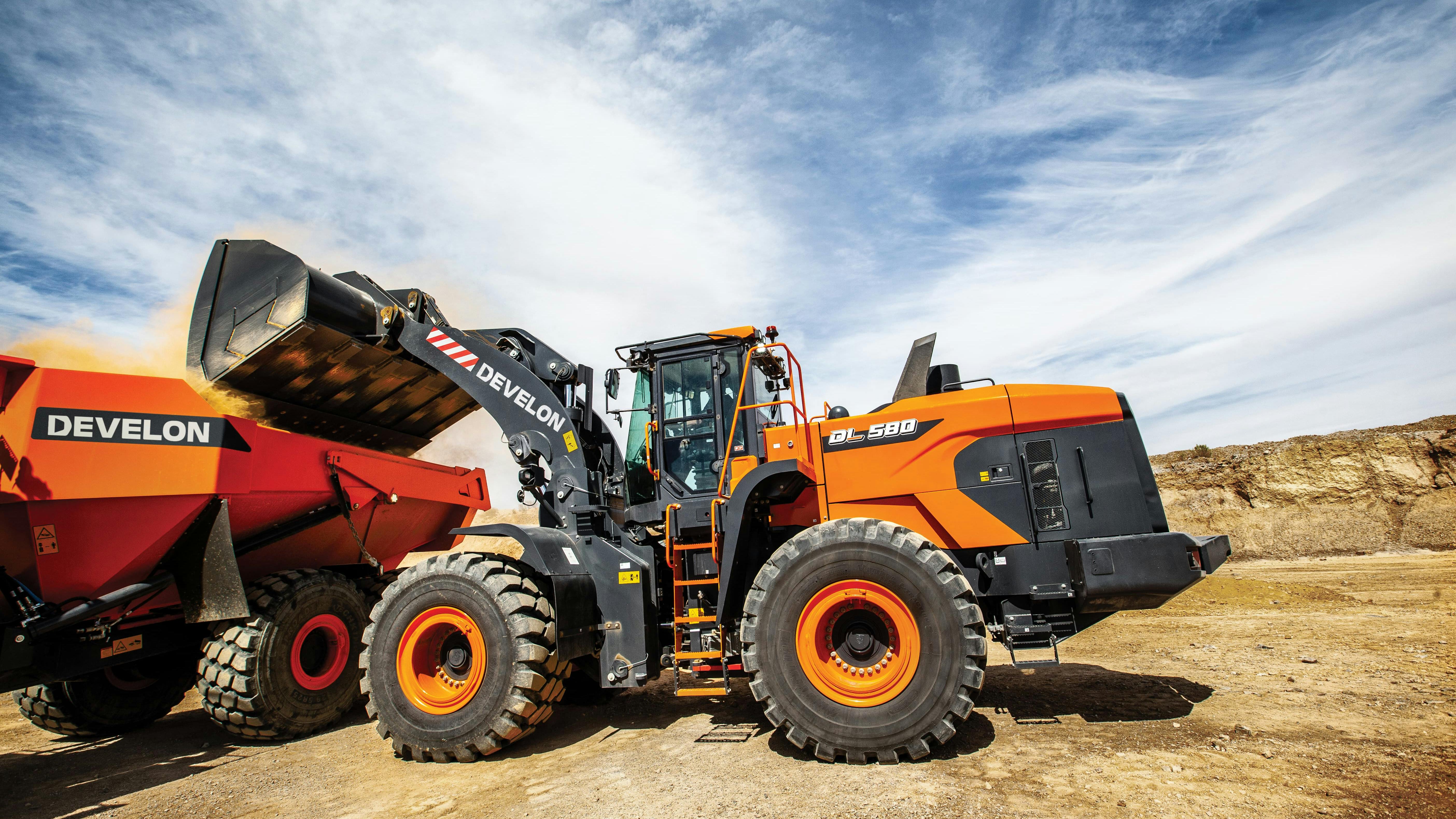 Develon wheel loader dumping