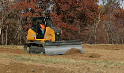 Case 850N dozer pushing a tiny pile of dirt. Case 850N dozer pushing a tiny pile of dirt.