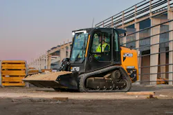 JCB 250T Compact Track Loader outside its new San Antonio manufacturing facility. JCB 250T Compact Track Loader outside its new San Antonio manufacturing facility.