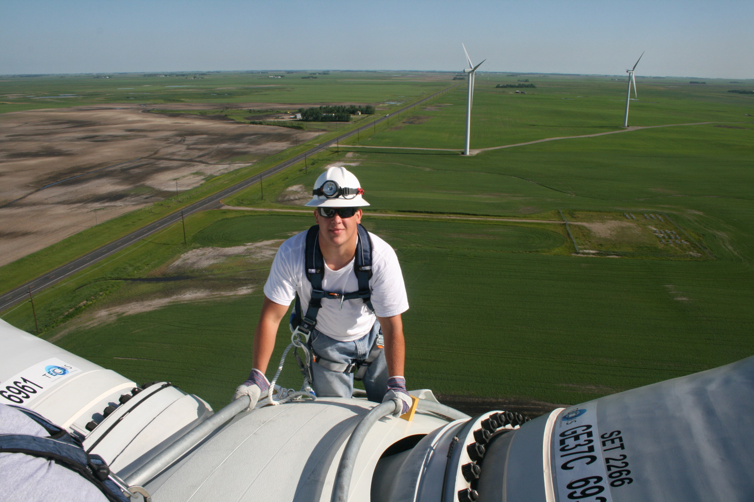 A student from Lake Region Statersquos wind energy technician program gets a birdrsquos eye view of a windmill Soon hersquoll be able to do this on campus