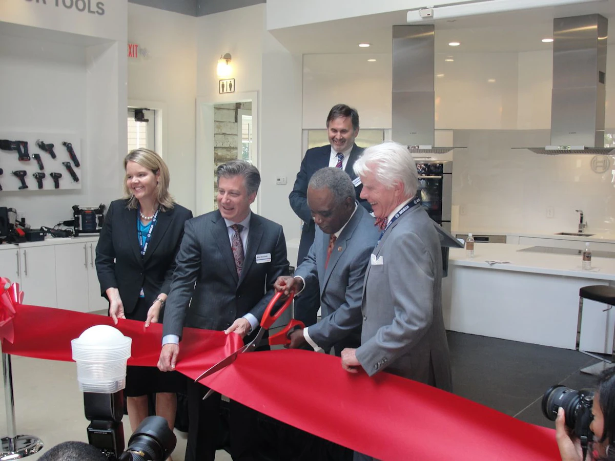 The Bosch Experience Center At Serenbe Grand Opening Contracting