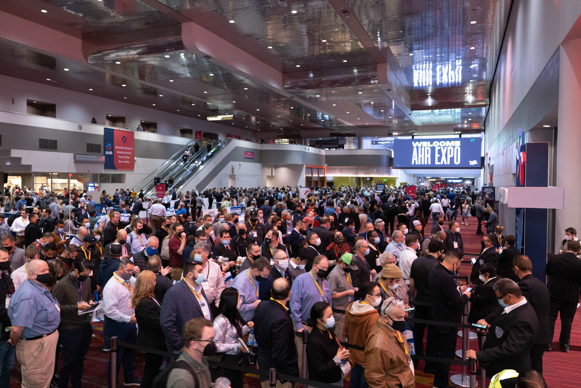 A welcome sight. AHR Expo attendees await the start of the 2022 show.