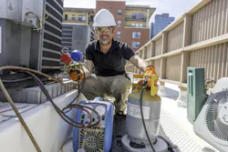 Reclaiming Refrigerant Dreamstime L 187695414 63d806754de74 Reclaiming Refrigerant Dreamstime L 187695414 63d806754de74