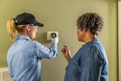 Service Experts is an equal opportunity employer and boasts keeping their employees busy year-round and not just seasonally. Service Experts is an equal opportunity employer and boasts keeping their employees busy year-round and not just seasonally.