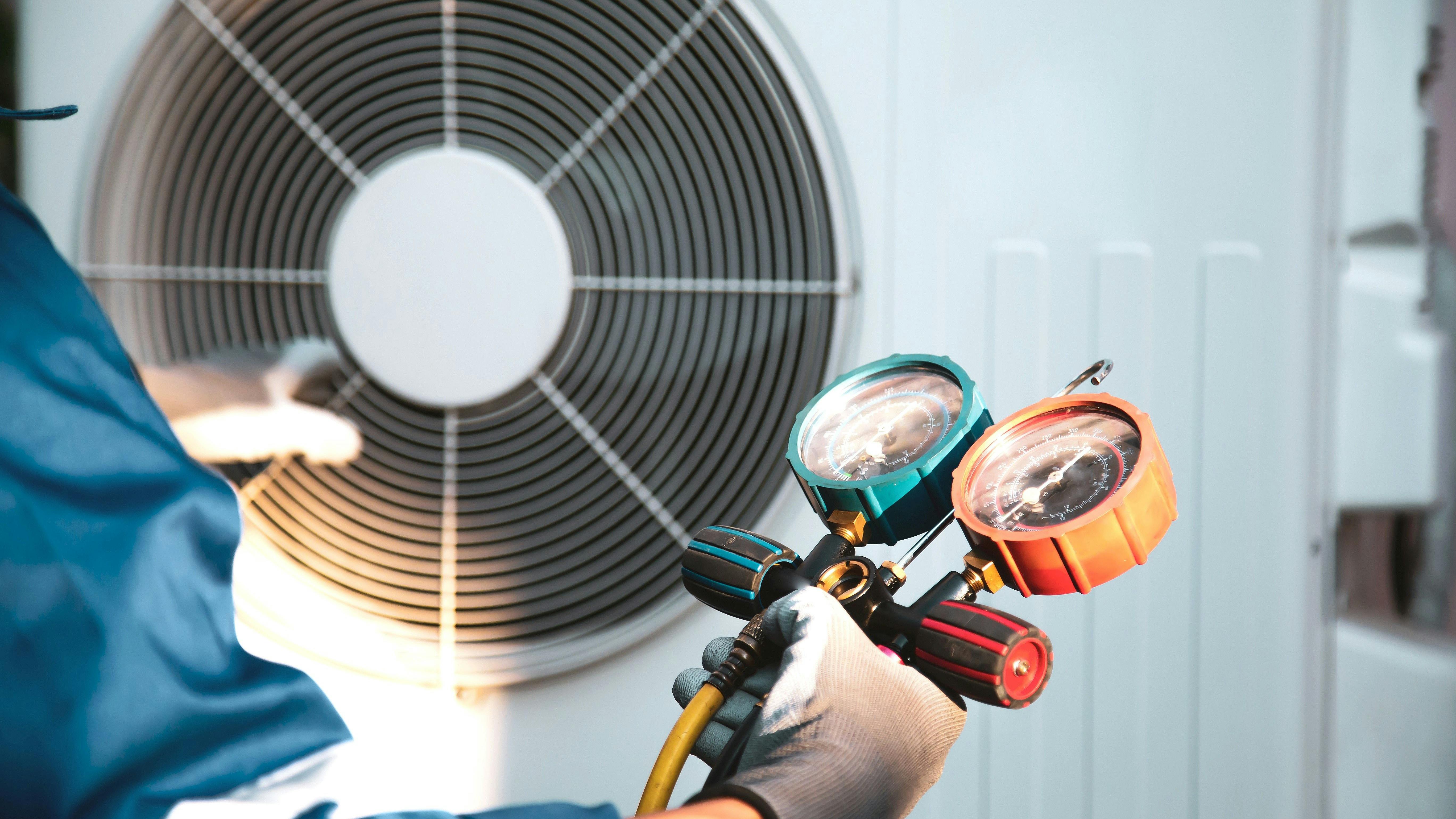 66e3b84e42af5c351097a9cd Tech With Gauges