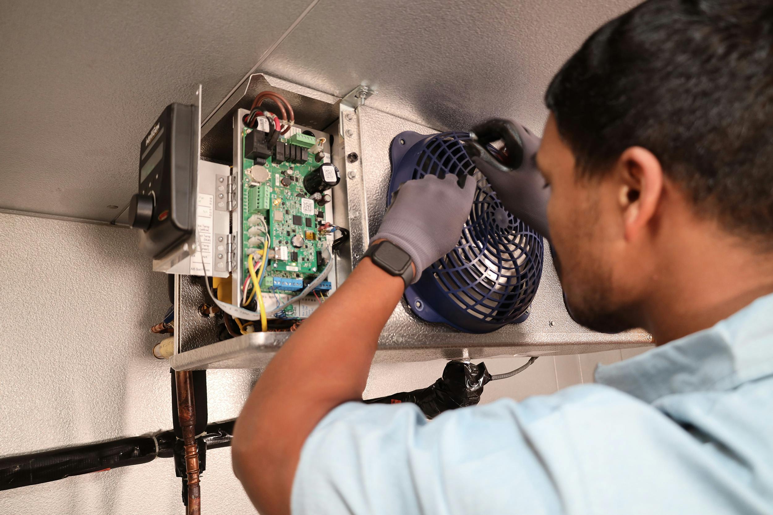 68409071720058e0ba33d96e Heatcraftrefrigerantleakdetection