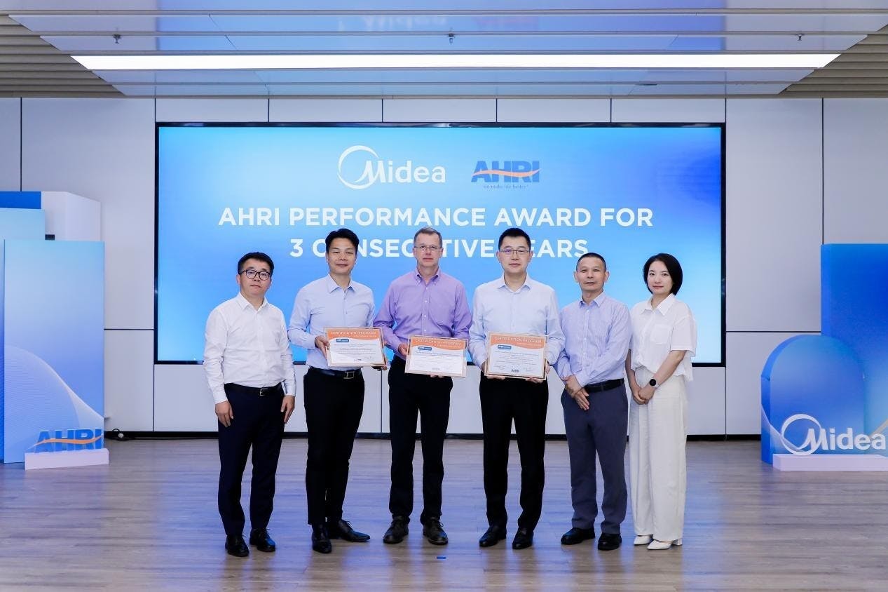 Pictured left to right: Dennis Lee, vice president of MBT International Business; Vincent Chou, vice president of Midea&rsquo;s Residential AC Division; Stephen Yurek, president of AHRI; Louis Zhao, president of Midea&rsquo;s Residential AC Division; Bridge Xue, vice president of AHRI; Jenny Zhang, project manager for AHR.