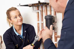 femaleplumber.jpg femaleplumber.jpg