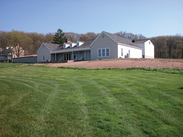 The residence at Gravel Hill includes the Daikin Altherma inverter heat pump technology on right