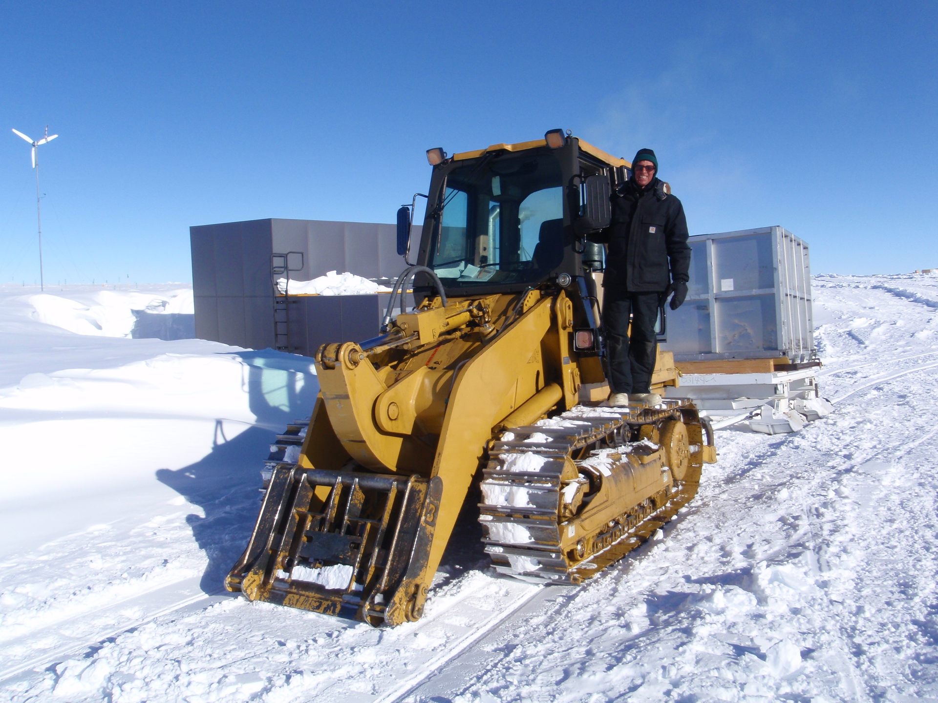Master Plumber Tom Soltis on a sunny day at the South Pole