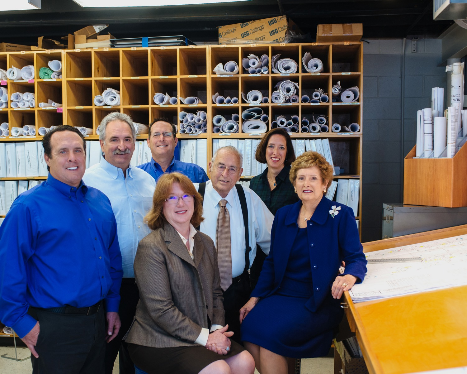 Contractormag Com Sites Contractormag com Files Gillette Family In Office