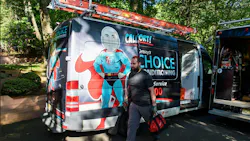 FirstChoice install arriving at the job. FirstChoice install arriving at the job.