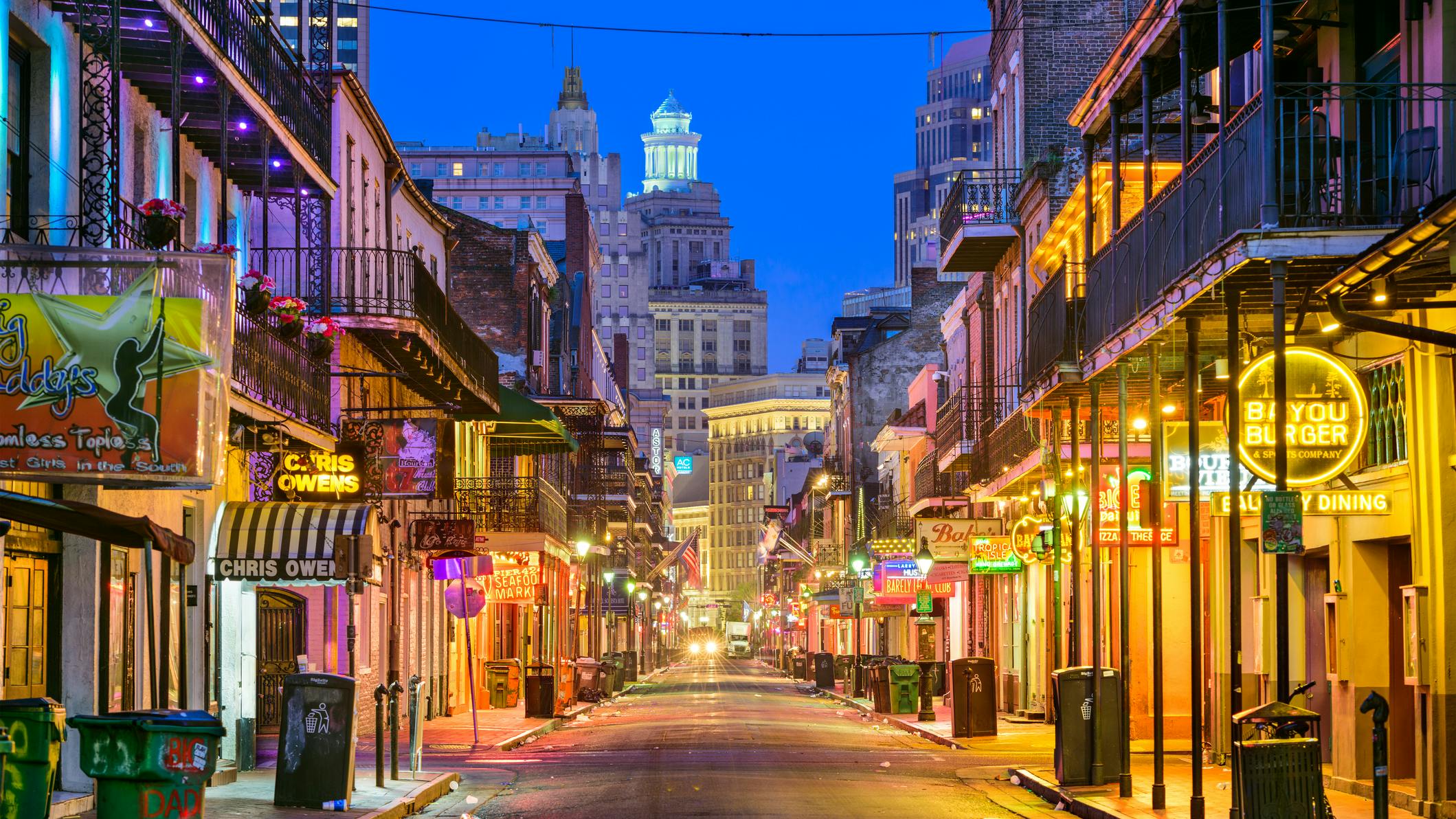Rue Burbon, New Orleans, LA.