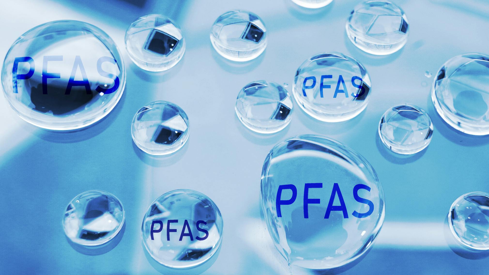 dreamstime_m_331373237