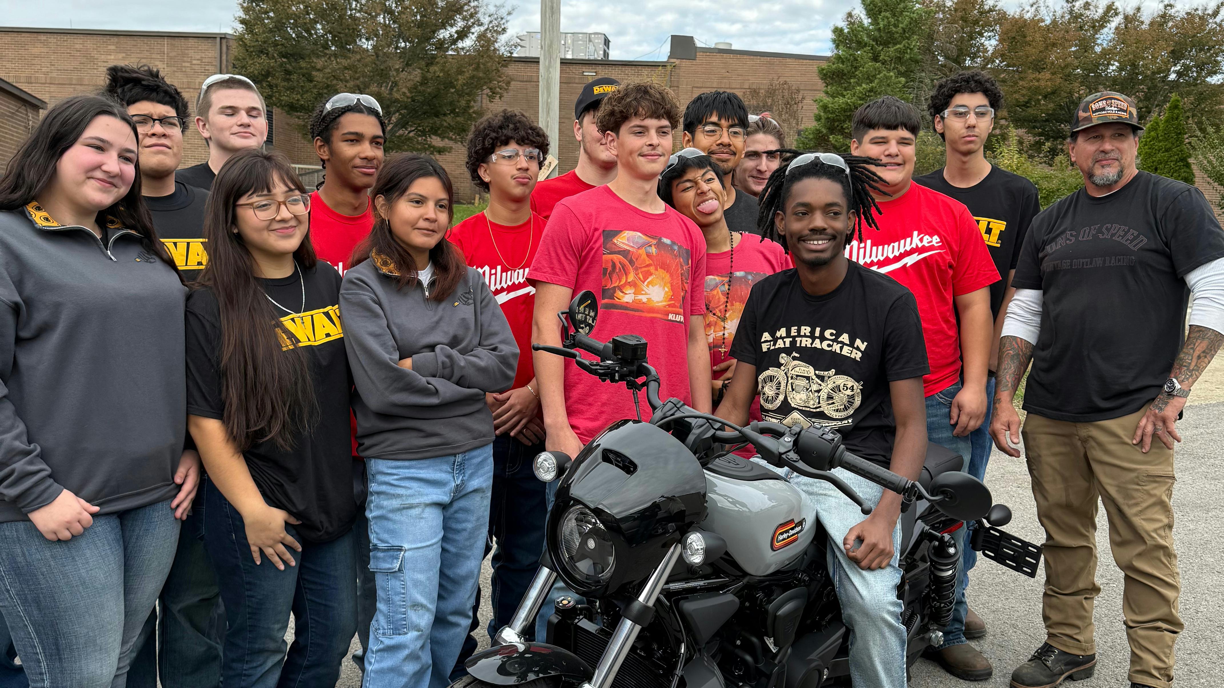 LaVergne High School CTE juniors and senior.