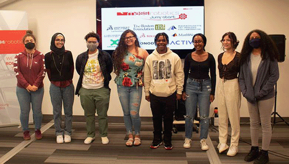 1660263833195 Groupof8blackandlatinxgirlswhomakeupthemassroboticsinauguraljumpstartfellow