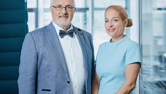 1660263930985 Eh2022gengeendresshero