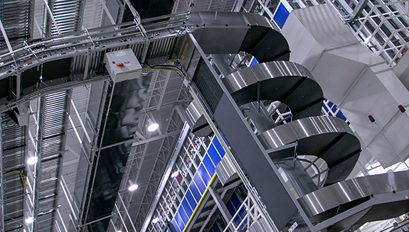 1660317375403 Warehouseautomationwiththehumantouchfigure1hero