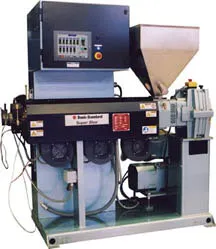 CD0805_Feat2Pic1 CD0805_Feat2Pic1