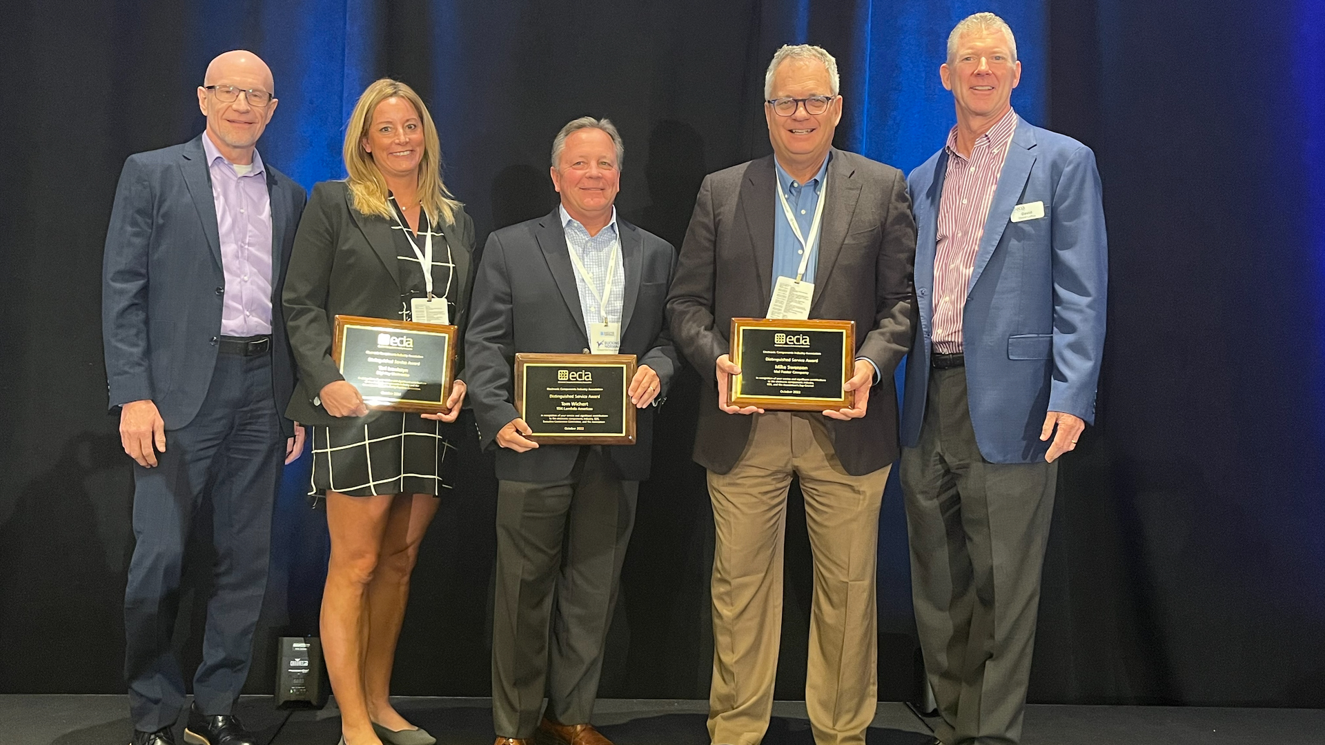 Teri Ecia 638e0558d76e5