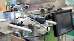 Quality control in an automated production line with camera Quality control in an automated production line with camera