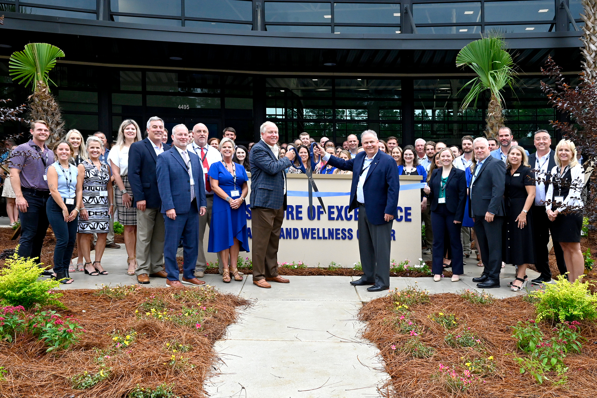 E H Tri Nova 64d3a91c0c1d5