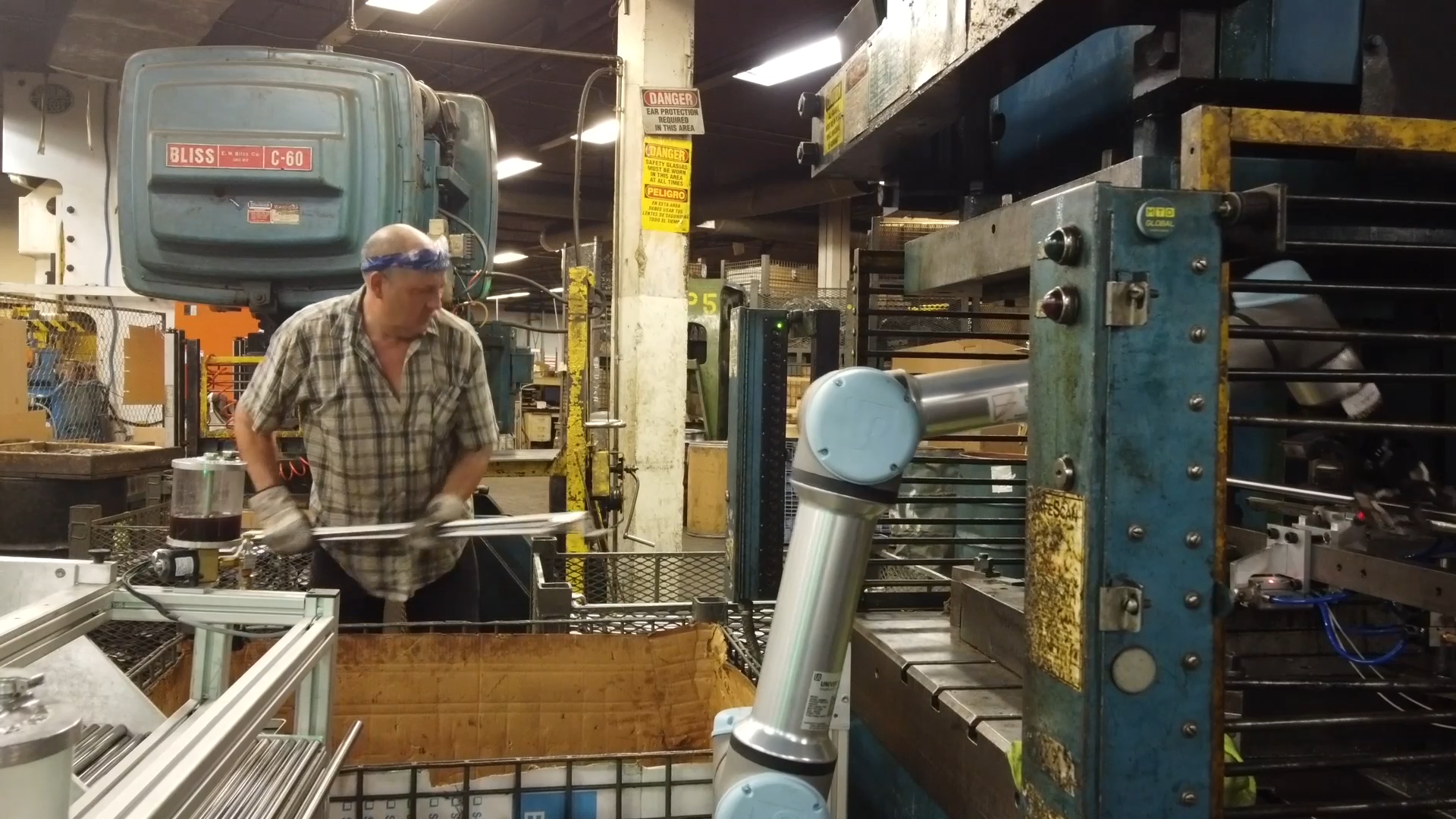 Formic Cobot At Polar Hardware