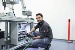 UR cobot connected to Siemens PLC. UR cobot connected to Siemens PLC.