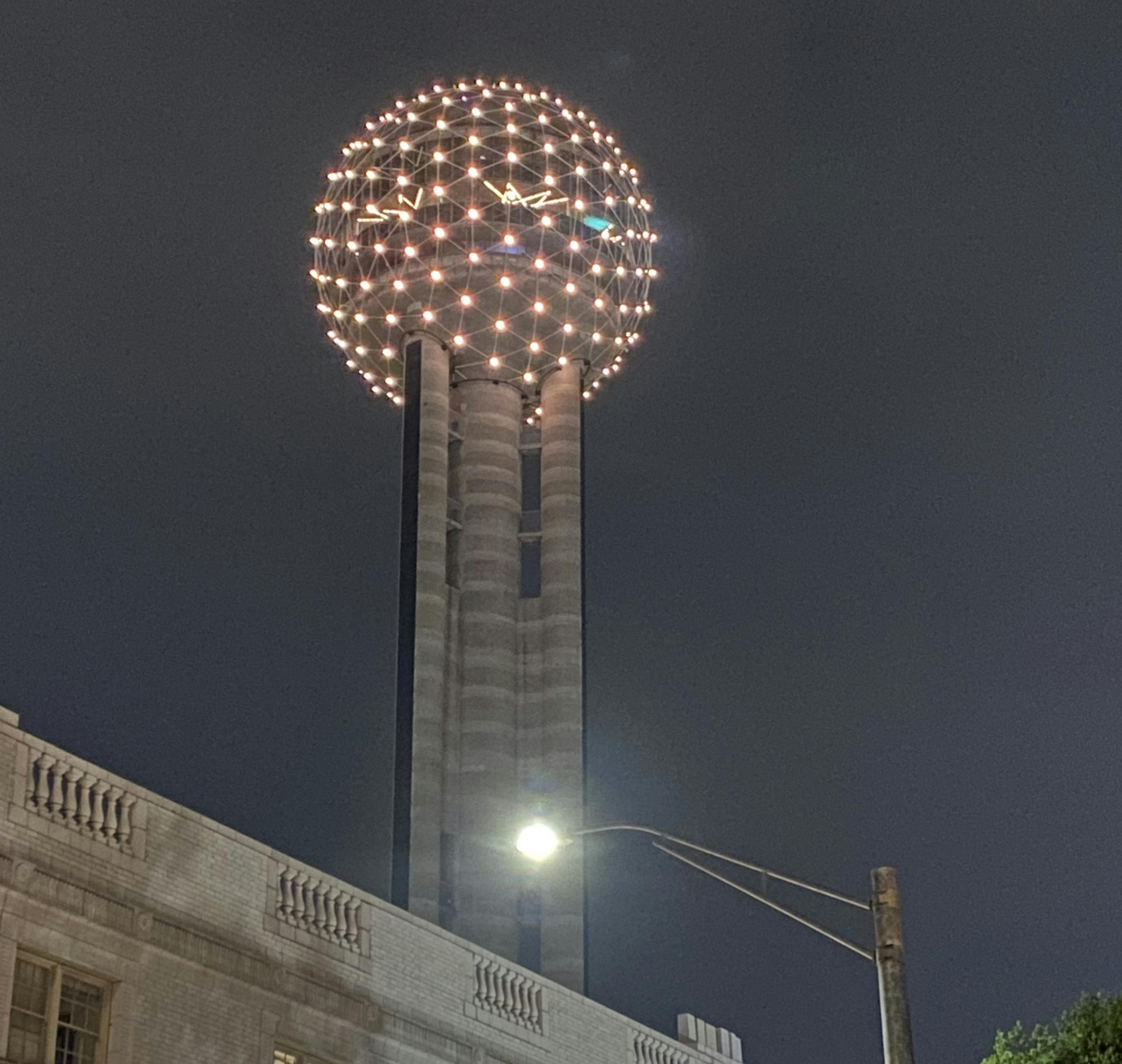 6674541a5af8abd7772c5198 Reunion